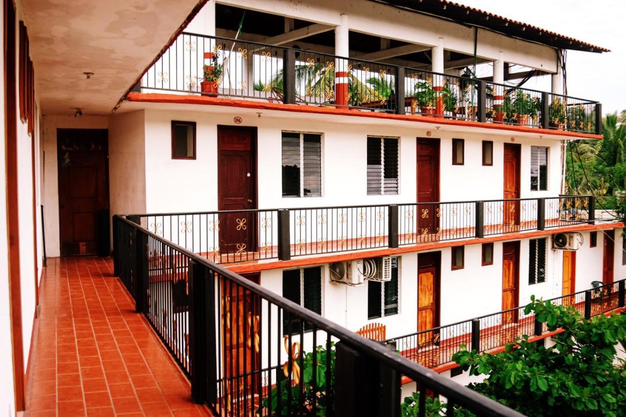 Hotel Yurimar Puerto Escondido  Buitenkant foto